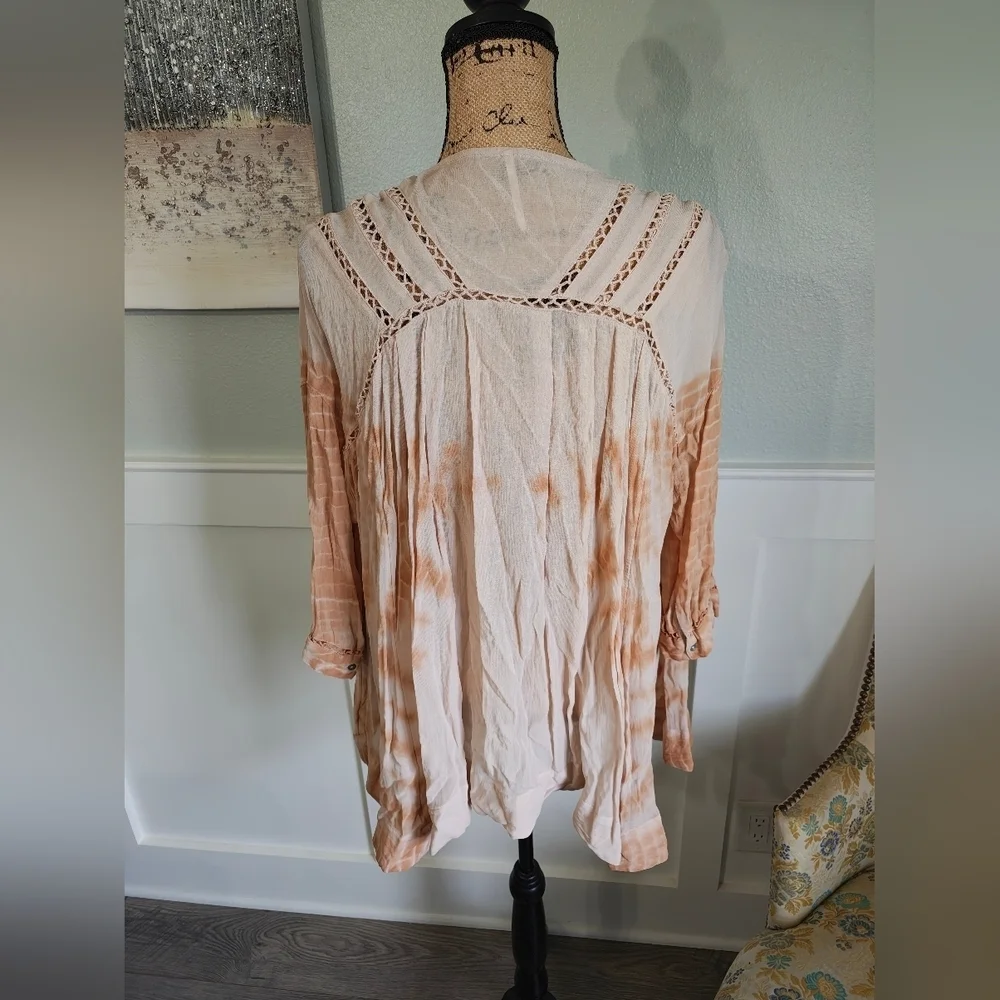 Free People Tie Dye Me Down V- Neck Tunic Size Large